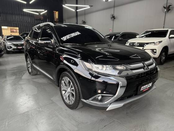 MITSUBISHI OUTLANDER 2.0 COMFORT 16V GASOLINA 4P AUTOMÁTICO